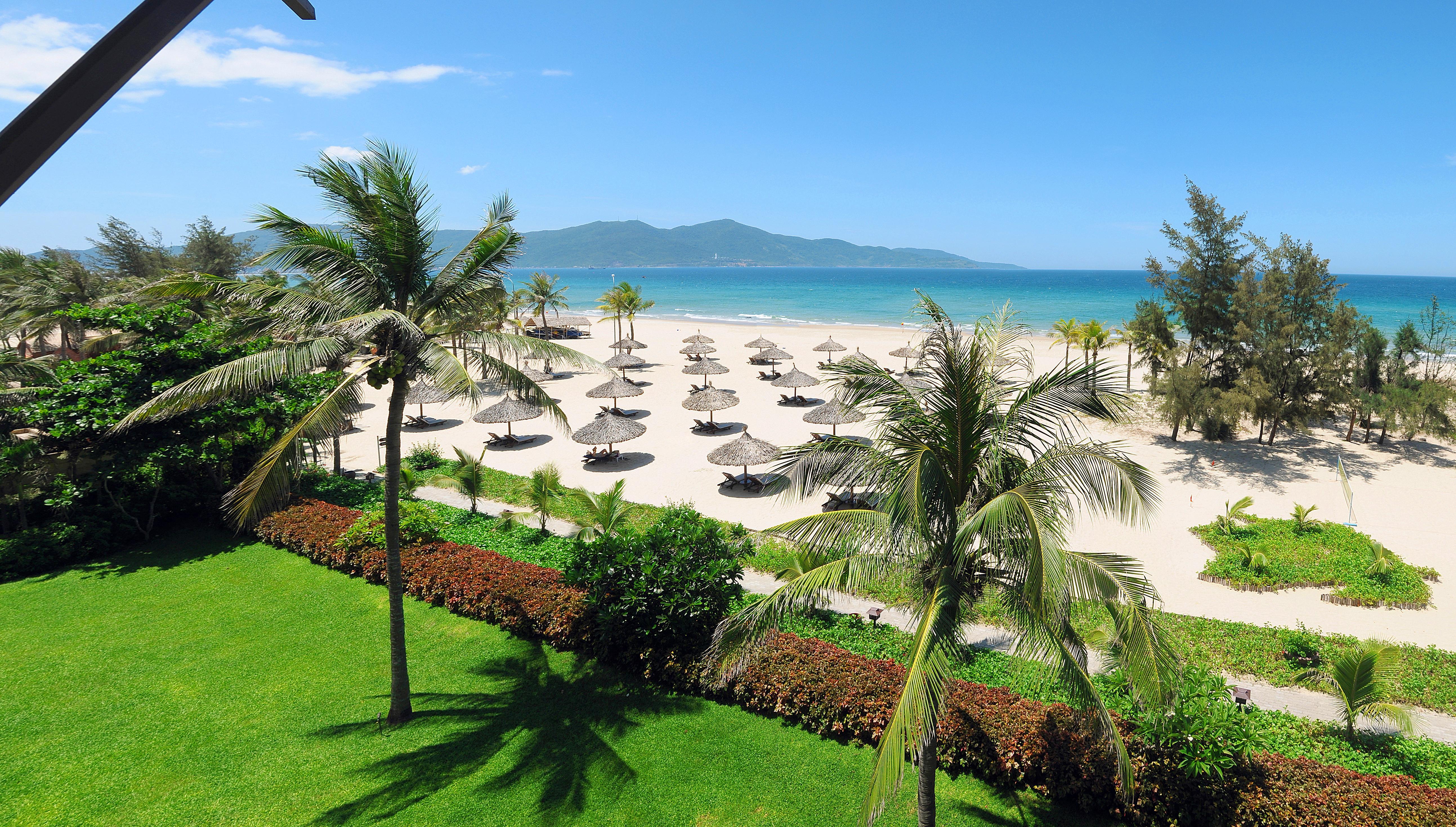 Furama Resort Danang Екстериор снимка