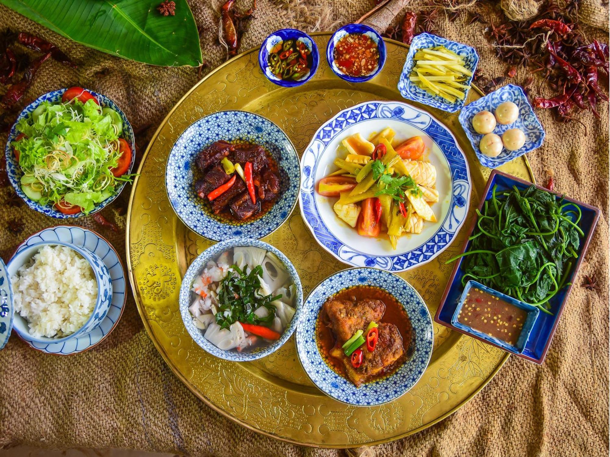 Furama Resort Danang Екстериор снимка