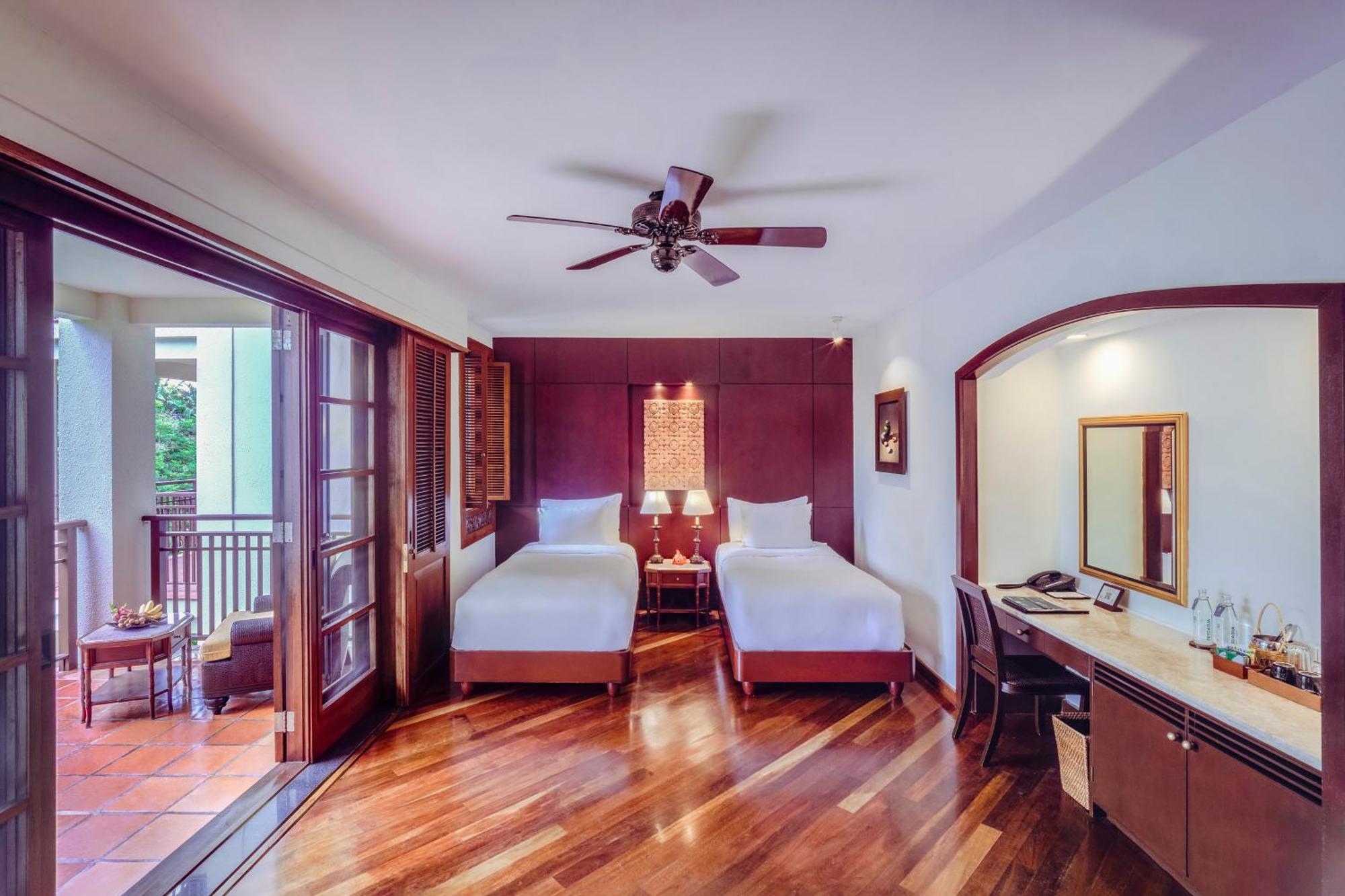 Furama Resort Danang Екстериор снимка