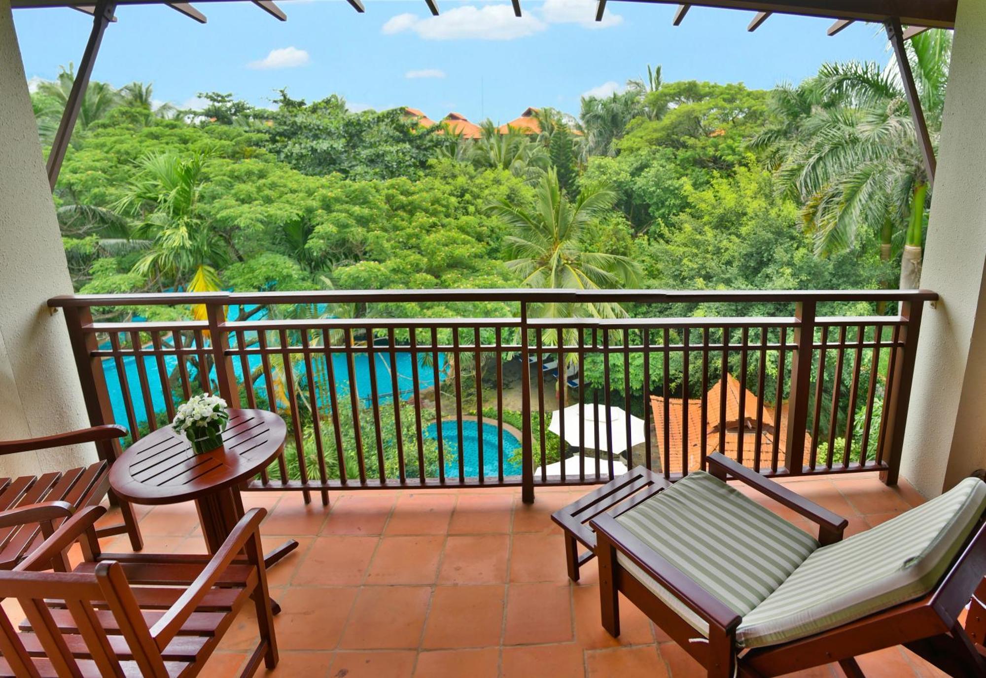 Furama Resort Danang Екстериор снимка